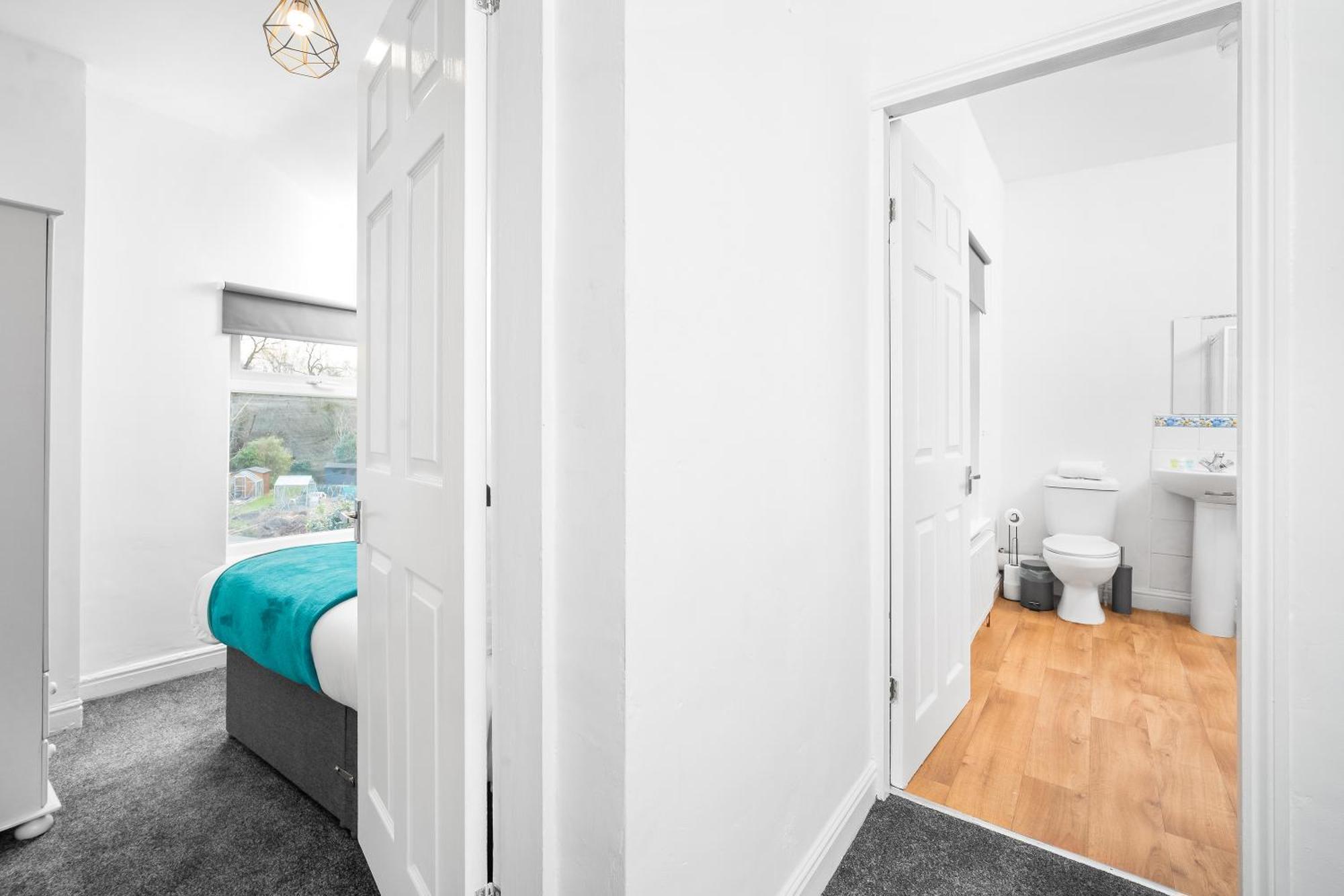 Harborne 2 Bedroom House - Parking - Smart Tv - Wifi - 62w *
