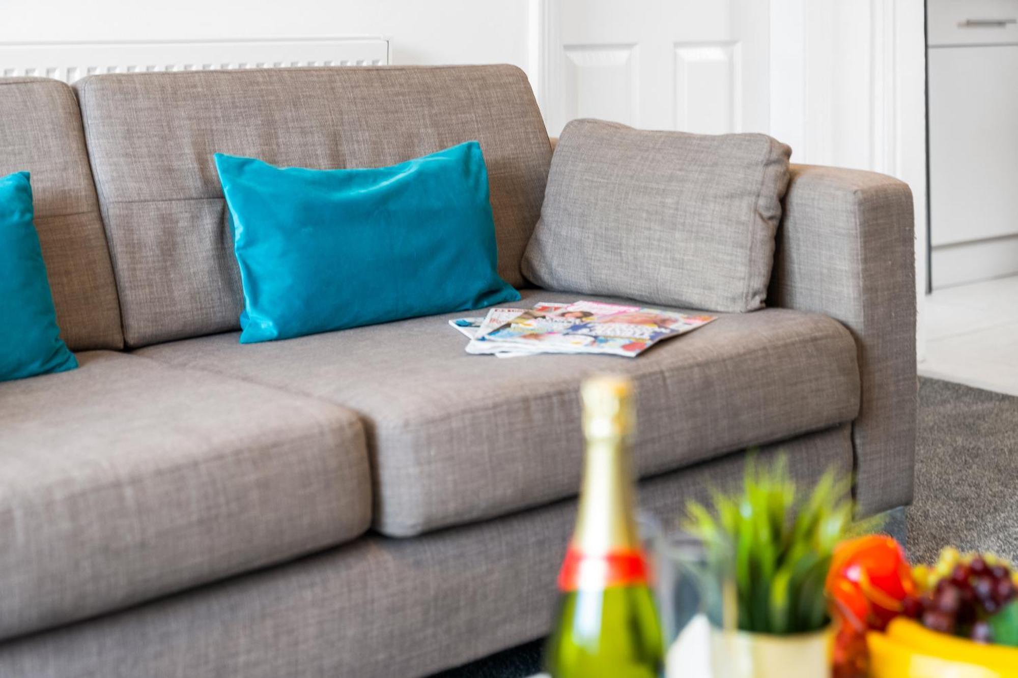 Harborne 2 Bedroom House - Parking - Smart Tv - Wifi - 62w Holiday home *