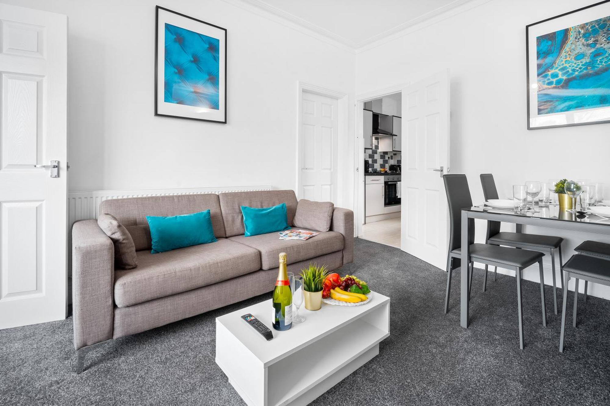 Harborne 2 Bedroom House - Parking - Smart Tv - Wifi - 62w * Birmingham